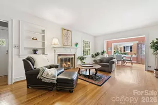 25 Bear Creek Rd, Asheville, NC 28806 - Photo 2