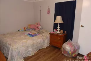 2285 Forest Hills Dr, Asheboro, NC 27205 - Photo 20