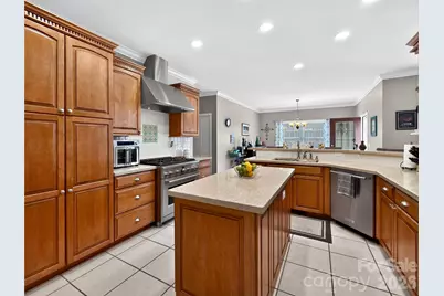 3275 Hanging Rock Road, Spruce Pine, NC 28777 - Photo 12