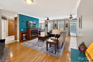 3275 Hanging Rock Rd, Spruce Pine, NC 28777 - Photo 4