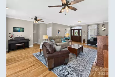 3275 Hanging Rock Road, Spruce Pine, NC 28777 - Photo 6