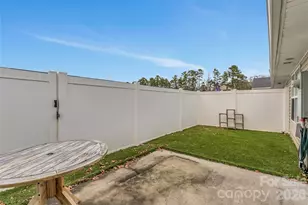 108 Lassiter Ct, Mount Holly, NC 28120 - Photo 12