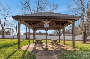 108 Lassiter Ct, Mount Holly, NC 28120 - Photo 16