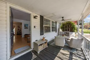 20837 Sierra Vista Dr, Cornelius, NC 28031 - Photo 4