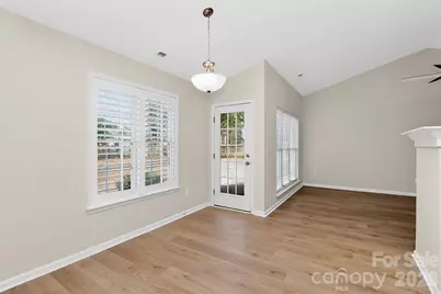 7022 Duchamp Drive, Charlotte, NC 28215 - Photo 22