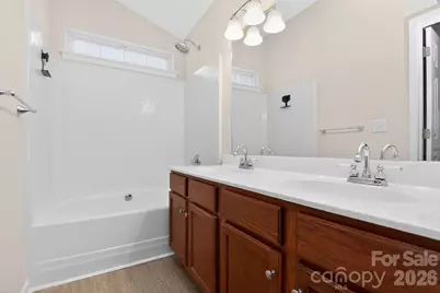 7022 Duchamp Drive, Charlotte, NC 28215 - Photo 12