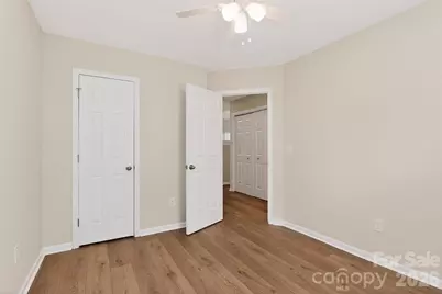 7022 Duchamp Drive, Charlotte, NC 28215 - Photo 24