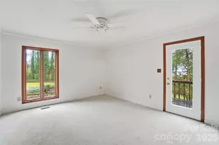 534 Aldeborough Ln, Charlotte, NC 28270 - Photo 16