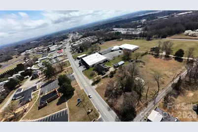 1033 W Main Street, Forest City, NC 28043 - Photo 10