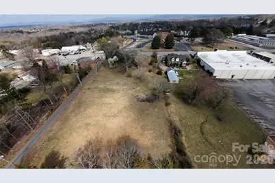 1033 W Main Street, Forest City, NC 28043 - Photo 2