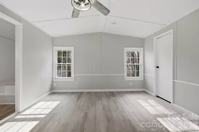 572 Fieldtop Drive, Winston Salem, NC 27107 - Photo 10