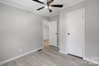 572 Fieldtop Drive, Winston Salem, NC 27107 - Photo 16