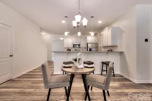 7308 Strawberry Fields Ln, Charlotte, NC 28278 - Photo 14