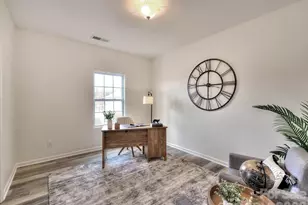 7308 Strawberry Fields Ln, Charlotte, NC 28278 - Photo 8