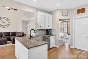 6444 Winding Creek Ln, Denver, NC 28037 - Photo 10