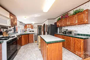 8547 Ledford Ave, Connelly Springs, NC 28612 - Photo 16