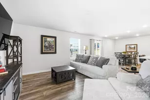 2949 Legacy Rdg Ln, Catawba, NC 28609 - Photo 6