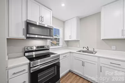 4605 Coronado Drive #P, Charlotte, NC 28212 - Photo 6