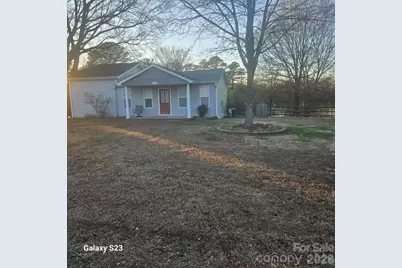 2119 Lakeview Lane, Charlotte, NC 28214 - Photo 1