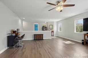 560 Sandbar Pt, Clover, SC 29710 - Photo 28