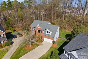 8905 Leitrim Ct, Charlotte, NC 28277 - Photo 6