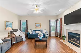 8905 Leitrim Ct, Charlotte, NC 28277 - Photo 16