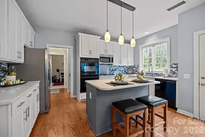 10833 Kenderly Court, Charlotte, NC 28277 - Photo 6