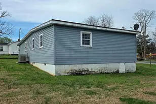 3272 N Maple Ln St, Connelly Springs, NC 28612 - Photo 20