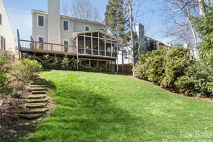 2020 Sablewood Dr, Charlotte, NC 28205 - Photo 36