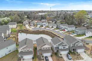 7019 Thornrose Dr, Charlotte, NC 28210 - Photo 20