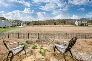 2416 Chinkapin Ct, Gastonia, NC 28054 - Photo 44