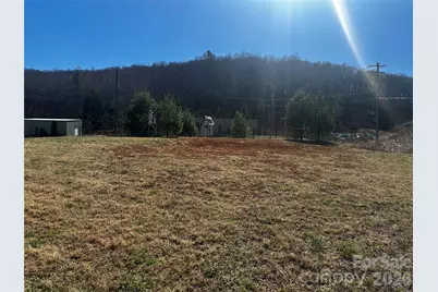 400 Old Dale Road, Spruce Pine, NC 28777 - Photo 10