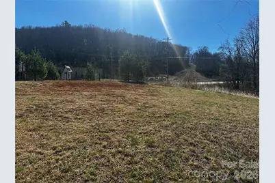 400 Old Dale Road, Spruce Pine, NC 28777 - Photo 4