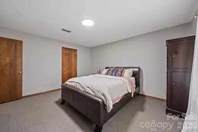 350 21st Avenue Drive NW, Hickory, NC 28601 - Photo 30