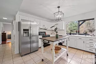 350 21st Ave Dr NW, Hickory, NC 28601 - Photo 10