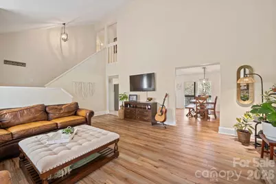 350 21st Avenue Drive NW, Hickory, NC 28601 - Photo 8