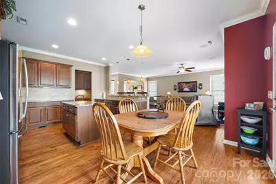 14604 Brannock Hills Drive, Charlotte, NC 28278 - Photo 10