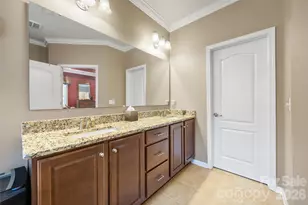 14604 Brannock Hills Dr, Charlotte, NC 28278 - Photo 16