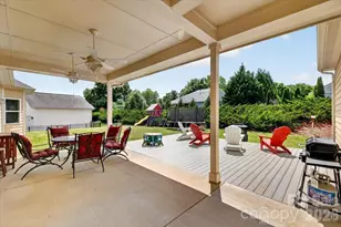 10585 Sweethaven Ln, Harrisburg, NC 28075 - Photo 28
