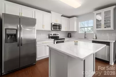 2408 Alex Ryan Drive, Charlotte, NC 28216 - Photo 6