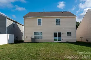 2408 Alex Ryan Dr, Charlotte, NC 28216 - Photo 26