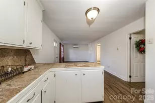 238 Bond St, Winston Salem, NC 27127 - Photo 10