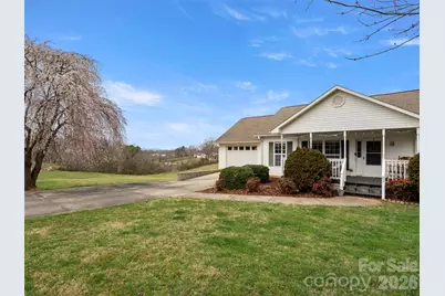 83 Church Street, Weaverville, NC 28787 - Photo 2