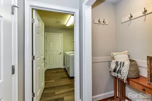 5433 Prosperity View Dr, Charlotte, NC 28269 - Photo 24