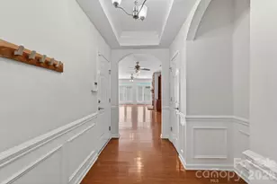 114 Inlet Point Dr, Tega Cay, SC 29708 - Photo 4