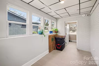 3945 Winfield Drive, Charlotte, NC 28205 - Photo 10