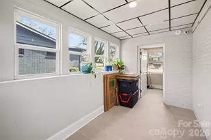 3945 Winfield Dr, Charlotte, NC 28205 - Photo 10