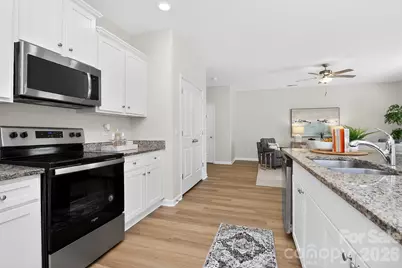 3124 Wynn Way, Charlotte, NC 28215 - Photo 12