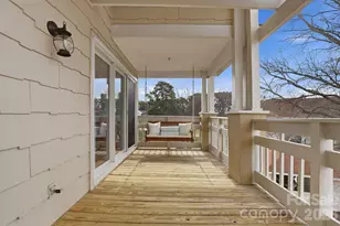 18009 Kings Point Dr, Cornelius, NC 28031 - Photo 14