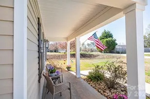 1203 Hillsboro Ct, Lenoir, NC 28645 - Photo 40